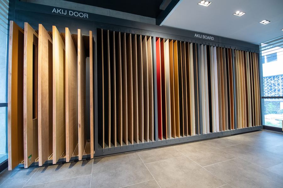Board and door display wall